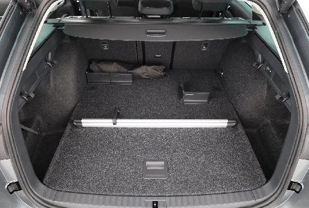 Octavia Combi 1.5 TSI Selection Plus mit LED, AHK, Kamera, gr. Winterpaket uvm.. SOFORT