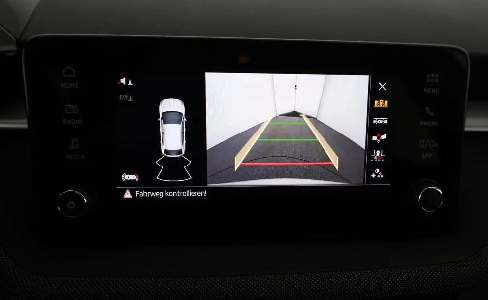 Fabia 1.0 TSI Selection LED Klima Sitzheizung 2 x Parkpilot+Kamera uvm...