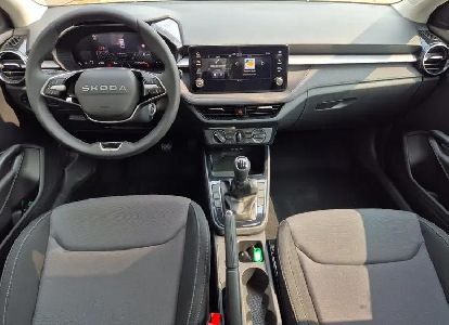 Fabia 1.0 TSI Selection LED Klima Sitzheizung Parkpilot uvm...
