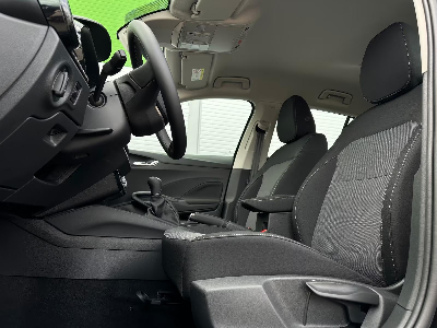 5 Jahre Garantie: Fabia 1.0 TSI Selection LED Klima Sitzheizung Kamera SOFORT