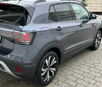 Vier Jahre Garantie: T-Cross 1.5 TSI ACT Life Plus DSG mit AHK, LED, Klima, Winterpaket, Kamera - SOFORT