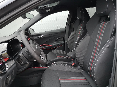 Fabia 1.5 TSI Monte Carlo 150 PS DSG 5-türig mit 2-Zonen-Climatronic, Parkpilot+Kamera, Sitzheizung uvm...