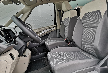 T7 Multivan 2.0 TDI Laaaanger Überhang 8-fach bereift 5 Jahre Garantie SOFORT