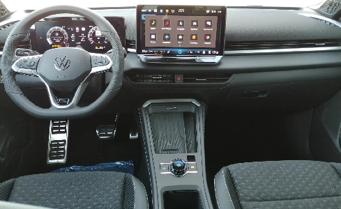 T-Roc 1.5 eTSI R-Line DSG NEUES MODELL mit AHK, ParkAssist+Kamera+el. Heckklappe uvm SOFORT 25% unter Listenpre