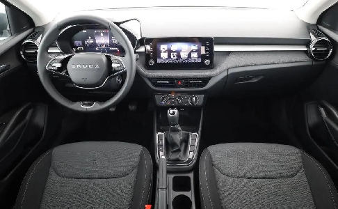 Fabia 1.0 Selection LED Klima Sitzheizung 2 x Parkpilot+Kamera